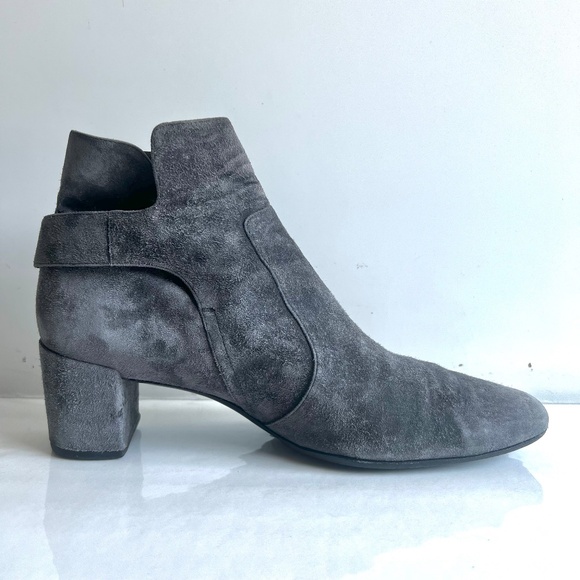 Roger Vivier Ankle Gray Suede Bootie 39.5 - Picture 2 of 10